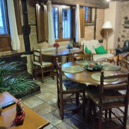 Hotel La Casa Chacinera